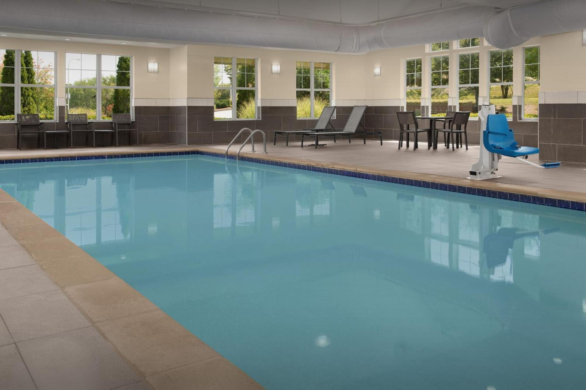 Residence Inn By Marriott Greensboro Airport Buitenkant foto