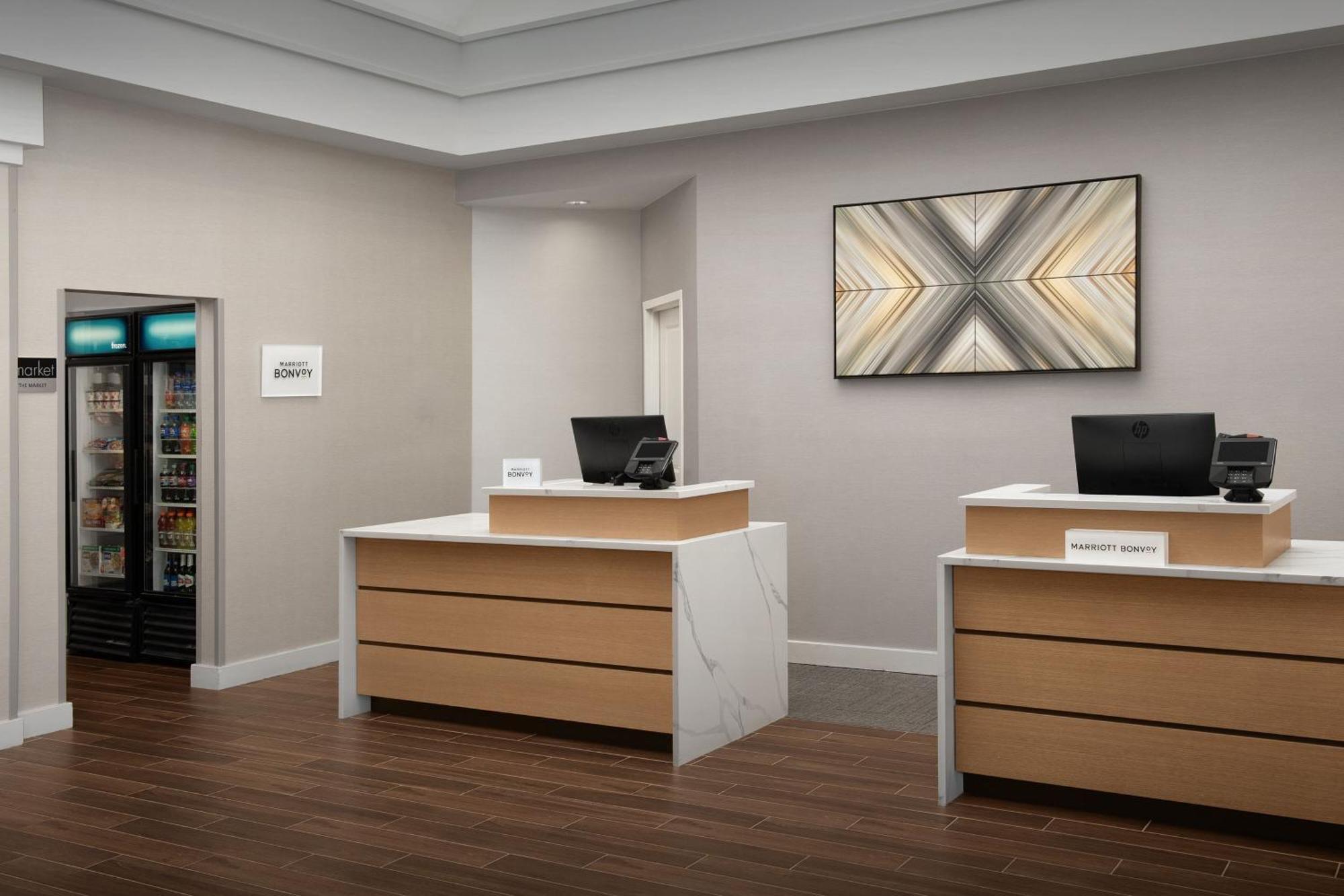 Residence Inn By Marriott Greensboro Airport Buitenkant foto