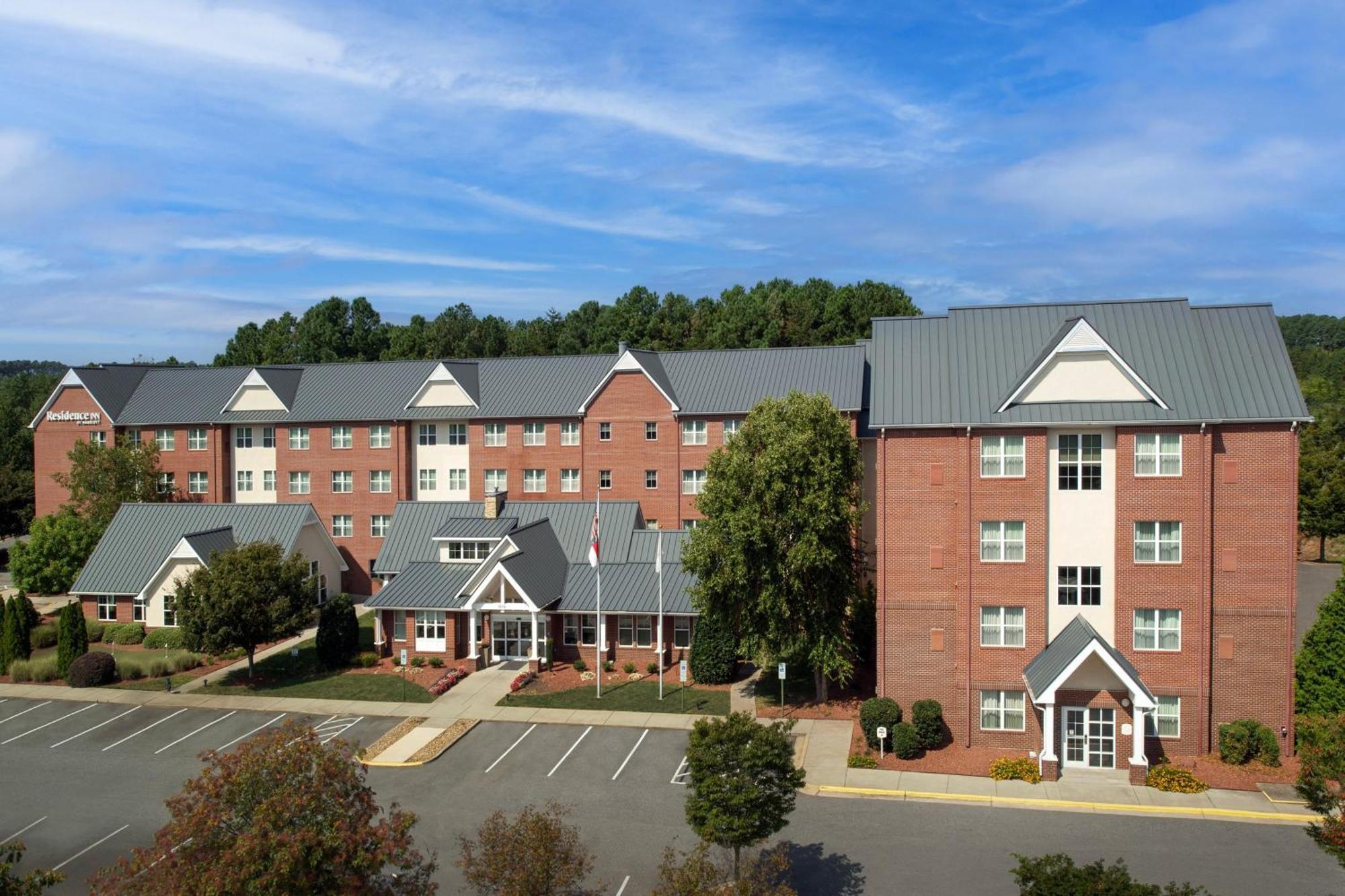 Residence Inn By Marriott Greensboro Airport Buitenkant foto