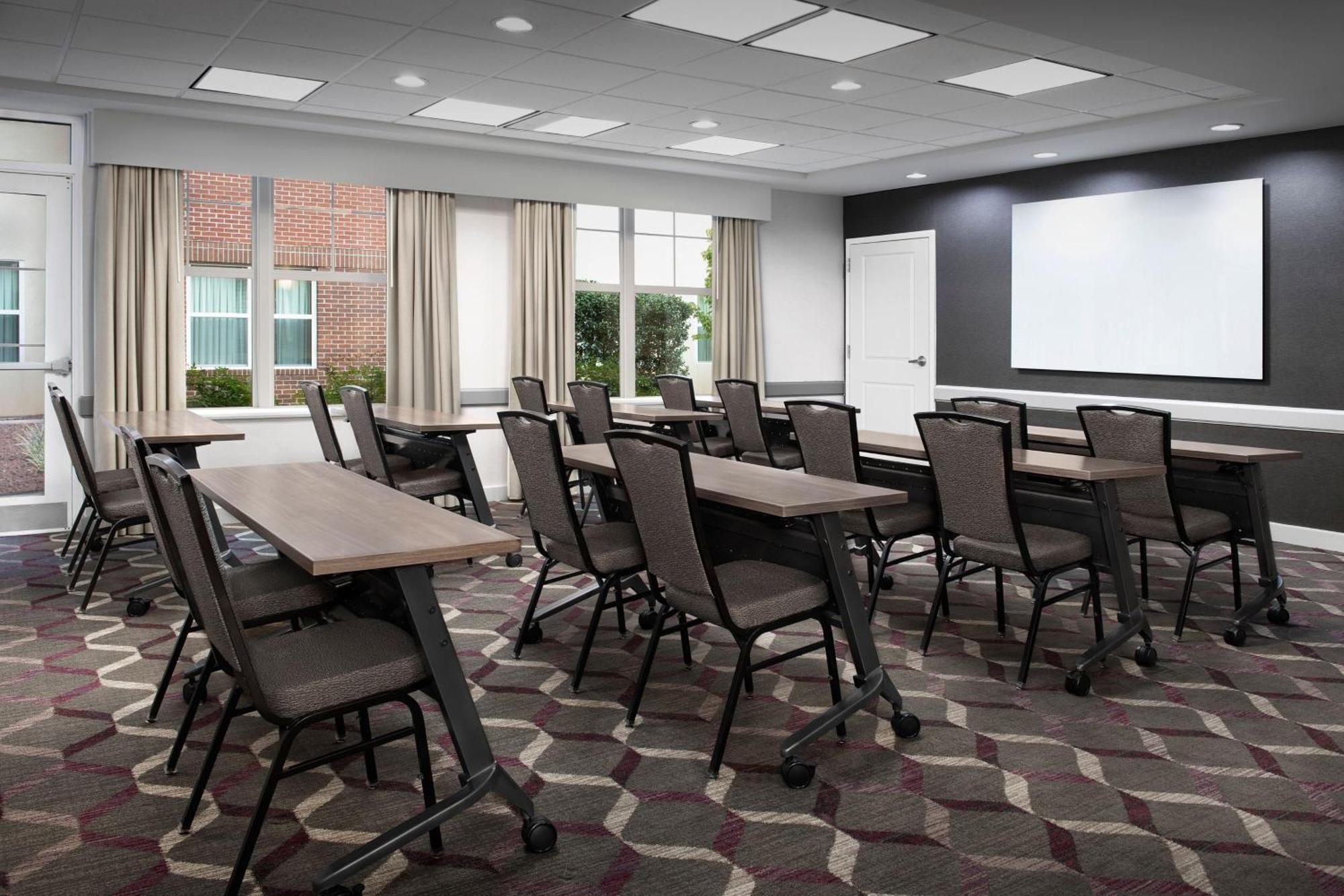 Residence Inn By Marriott Greensboro Airport Buitenkant foto