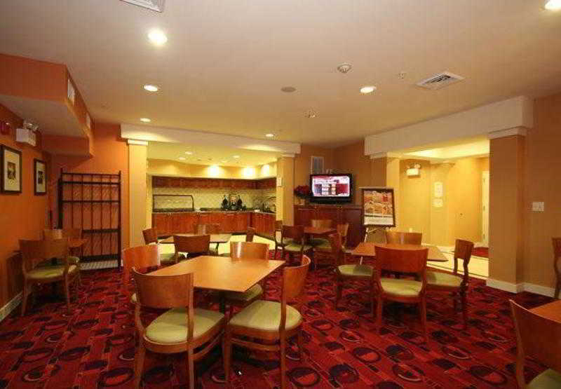 Residence Inn By Marriott Greensboro Airport Buitenkant foto